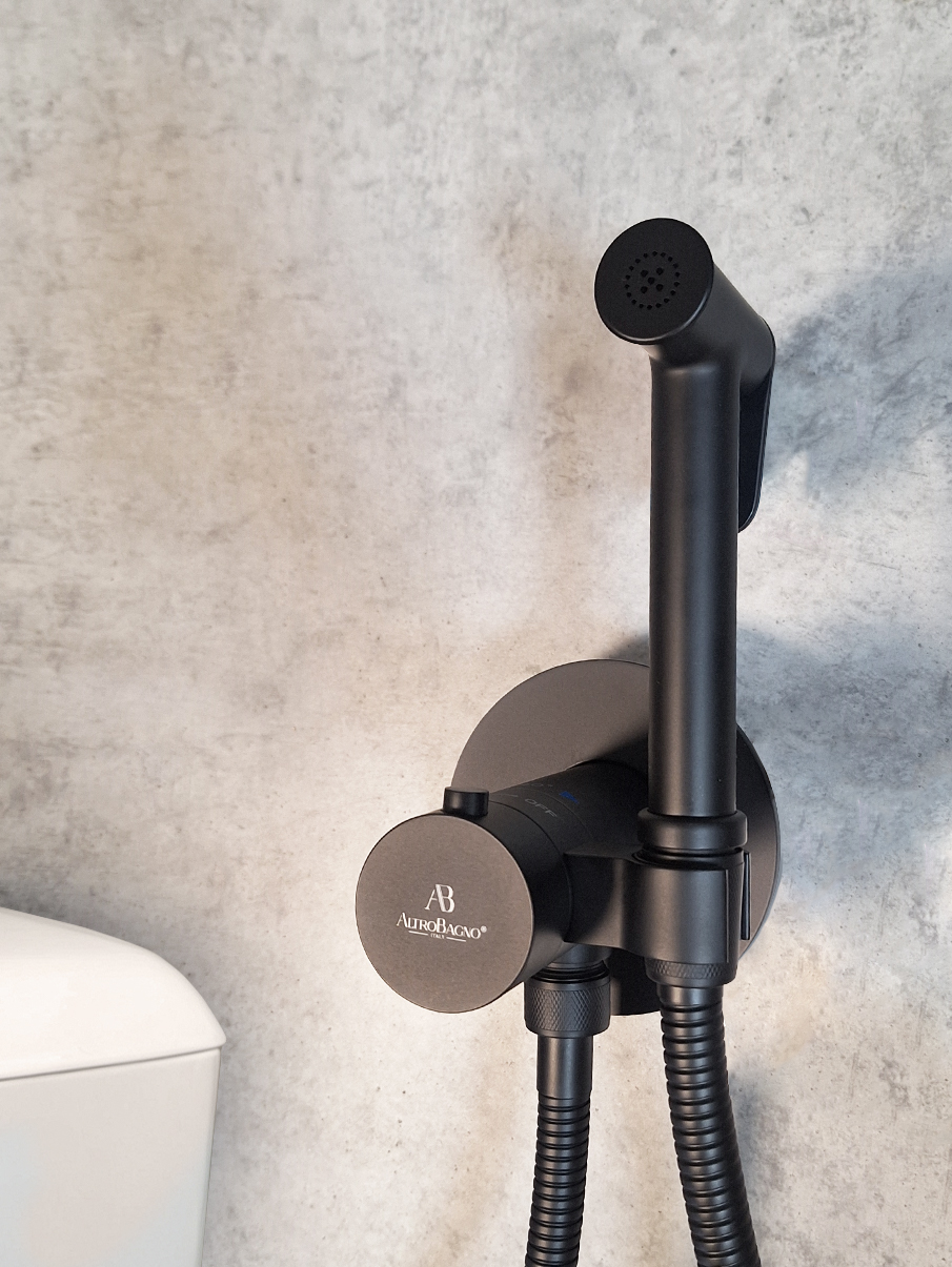 Гигиенический душ с термостатом AltroBagno BM 060402 NeOp Гигиенический душ с термостатом AltroBagno BM 060402 NeOp