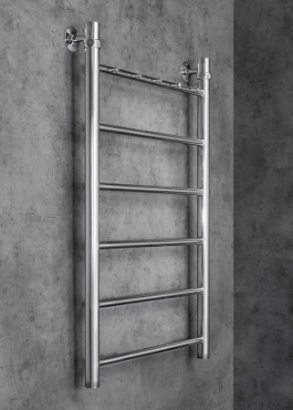 Полотенцесушитель водяной Chromix Stuttgart 50x80 П6 Cr с крючками