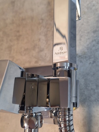 Встраиваемый гигиенический душ AltroBagno BM 060120 Cr Встраиваемый гигиенический душ AltroBagno BM 060120 Cr