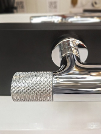 Смеситель для ванны AltroBagno Intento 0215 Cr Смеситель для ванны AltroBagno Intento 0215 Cr