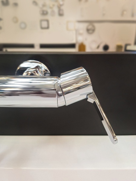 Смеситель для ванны AltroBagno Unione 0220 Cr Смеситель для ванны AltroBagno Unione 0220 Cr