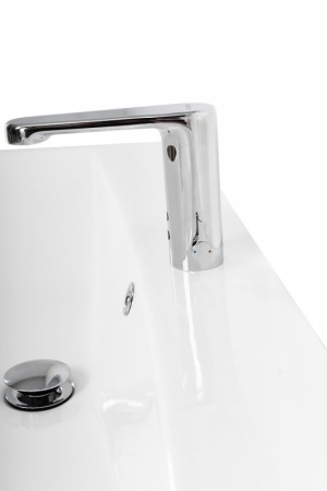 Сенсорный смеситель для раковины BelBagno BB-ELVM-CRM