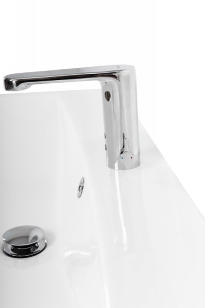 Сенсорный смеситель для раковины BelBagno BB-ELVM-CRM