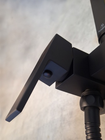 Встраиваемый гигиенический душ AltroBagno BM 060122 NeOp Встраиваемый гигиенический душ AltroBagno BM 060122 NeOp