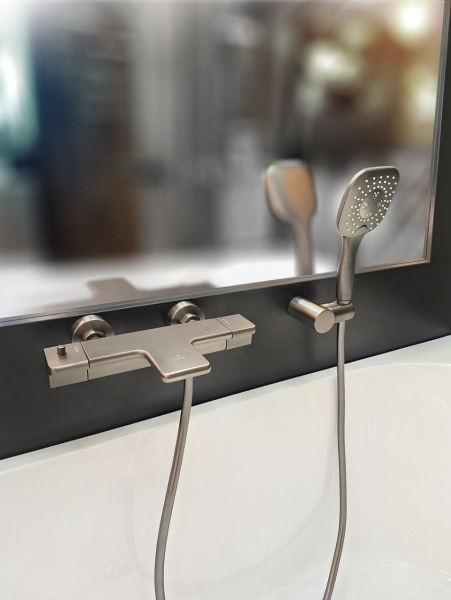 Смеситель для ванны AltroBagno Lamberto 0224 GrMt Смеситель для ванны AltroBagno Lamberto 0224 GrMt