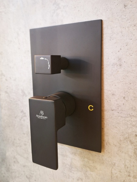 Душевая система AltroBagno Lamberto 040105 NeOp