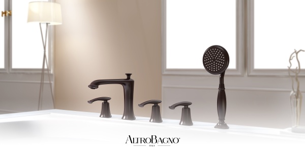Смеситель на борт ванны с душем AltroBagno Beatrice 020105 BrNe Смеситель на борт ванны с душем AltroBagno Beatrice 020105 BrNe