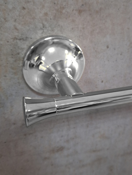 Полотенцедержатель 600 AltroBagno Corposo 081311 Cr Полотенцедержатель 600 AltroBagno Corposo 081311 Cr