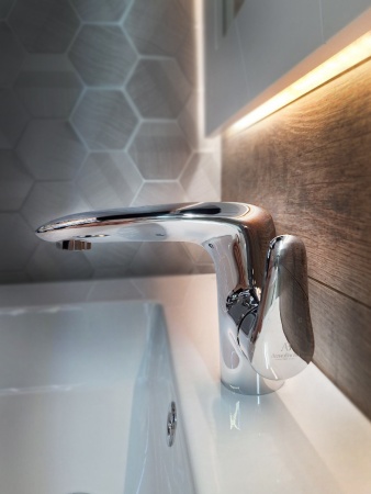 Смеситель для раковины AltroBagno Squalo 0106 Cr