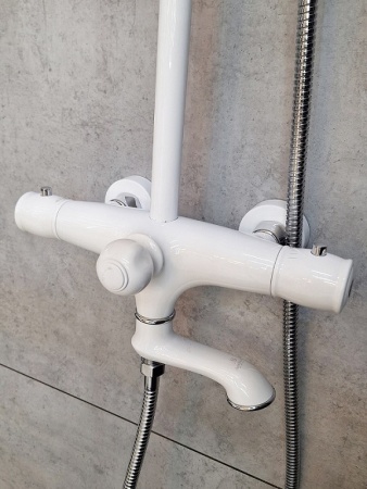 Душевая система с термостатом AltroBagno Beatrice 030405 Bi