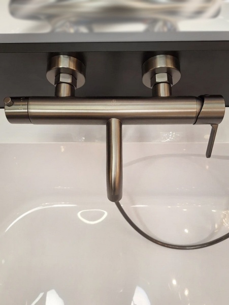 Смеситель для ванны AltroBagno Unione 0222 GrMt Смеситель для ванны AltroBagno Unione 0222 GrMt