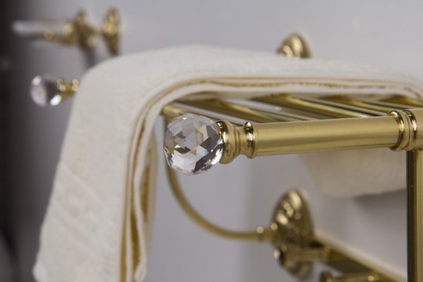 Полотенцедержатель с крючками подвесной, 58,5х27 см ART&MAX AM-2032-Br-C Полотенцедержатель с крючками подвесной, 58,5х27 см ART&MAX AM-2032-Br-C