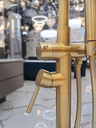 Смеситель для ванны AltroBagno Metropoli 020203 OrSp Смеситель для ванны AltroBagno Metropoli 020203 OrSp