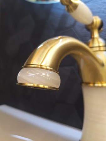 Смеситель для раковины AltroBagno Opera 0119 BrGi