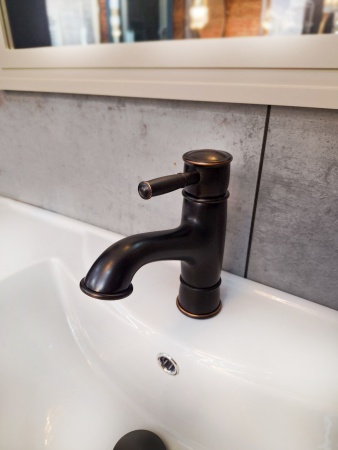 Смеситель для раковины AltroBagno Beatrice Duo 0130 BrNe