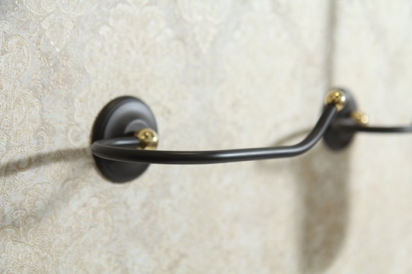 Держатель для туалетной бумаги, цвет черный /Античное золото ART&MAX AM-2144-Nero/Do-Ant