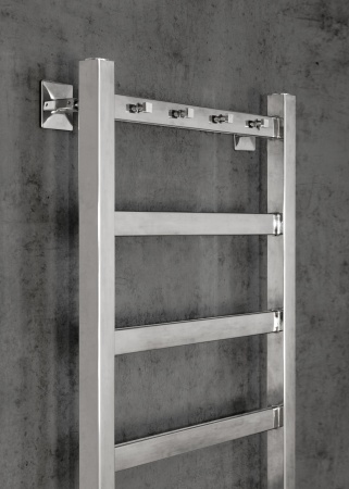 Полотенцесушитель водяной Chromix Granada 40x80 П6 Cr с крючками