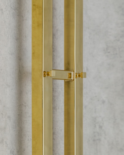 Полотенцесушитель электрический Chromix Pure 10x120 П3 GI с сухим тэном с крючками Полотенцесушитель электрический Chromix Pure 10x120 П3 GI с сухим тэном с крючками