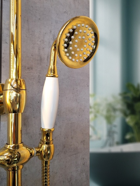 Душевая система с термостатом AltroBagno Beatrice 030404 Or