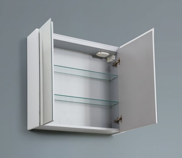 Зеркальный шкаф с двумя распашными дверьми с LED подсветкой дверей Cezares 84218 Зеркальный шкаф с двумя распашными дверьми с LED подсветкой дверей Cezares 84218