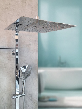 Душевая система с термостатом AltroBagno Cascata 030401 Cr