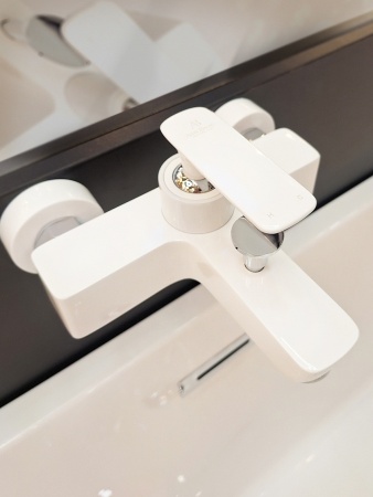 Смеситель для ванны AltroBagno Aperto 0208 Bi