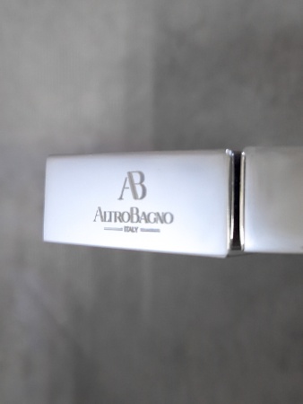 Настенный держатель для ручного душа AltroBagno SHK 070501 Cr