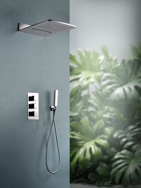 Встраиваемая душевая система с термостатом AltroBagno Cascata 040101 Cr Встраиваемая душевая система с термостатом AltroBagno Cascata 040101 Cr