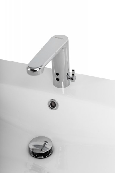 Сенсорный смеситель для раковины BelBagno BB-ELVM-CRM