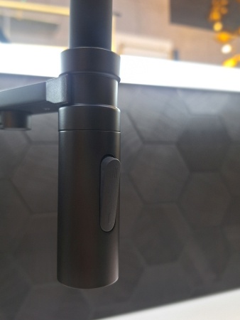 Смеситель для кухни с гибким изливом AltroBagno Flusso 050204 NeOp