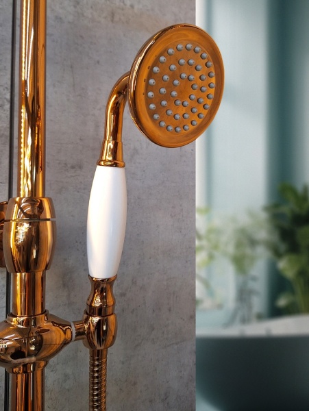 Душевая система с термостатом AltroBagno Beatrice 030403 R Or