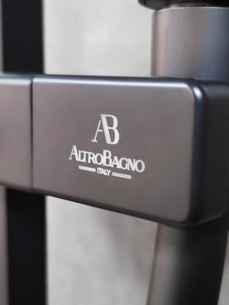 Душевой гарнитур AltroBagno SS 030301 NeOp Душевой гарнитур AltroBagno SS 030301 NeOp