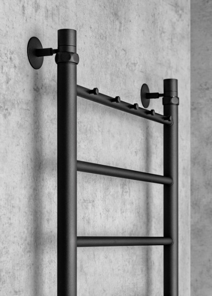 Полотенцесушитель водяной Chromix Stuttgart 50x80 П6 MB с крючками Полотенцесушитель водяной Chromix Stuttgart 50x80 П6 MB с крючками