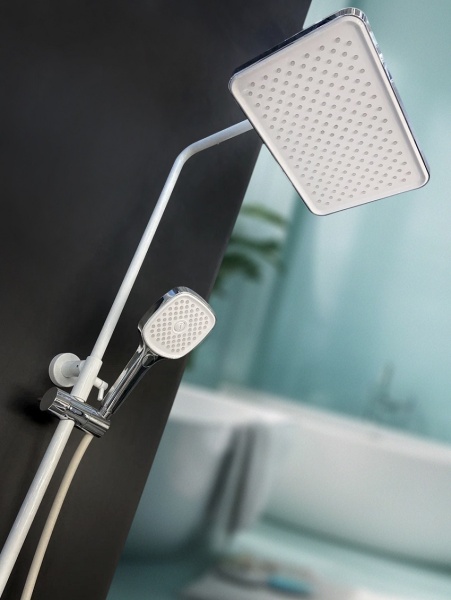 Душевая система с термостатом AltroBagno Diretto 030413 Bi Душевая система с термостатом AltroBagno Diretto 030413 Bi