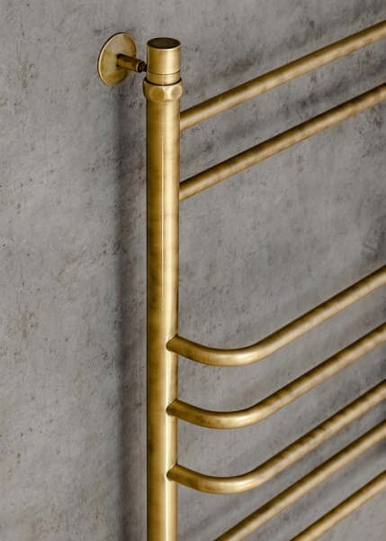 Полотенцесушитель водяной Chromix Essen 50x80 П7 Br Полотенцесушитель водяной Chromix Essen 50x80 П7 Br