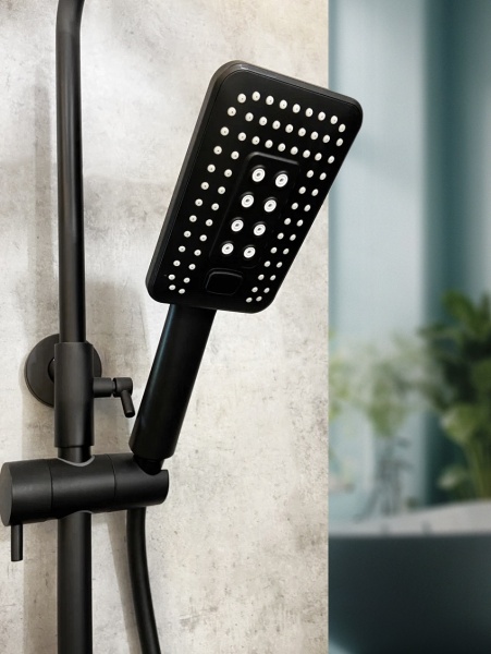 Душевая система с термостатом AltroBagno Lamberto 030417 NeOp Душевая система с термостатом AltroBagno Lamberto 030417 NeOp