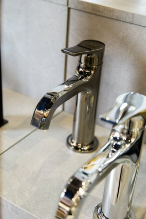 Смеситель для раковины однорычажный Cezares FUSION-LSM1-CNE