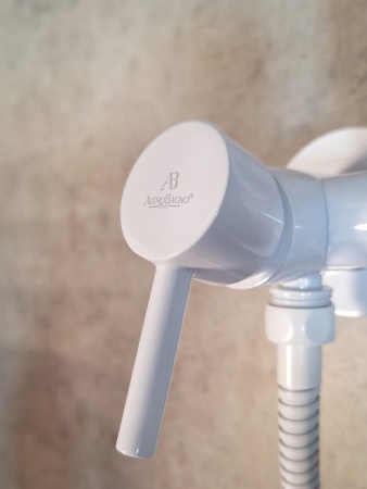 Встраиваемый гигиенический душ AltroBagno BM 060125 Bi Встраиваемый гигиенический душ AltroBagno BM 060125 Bi