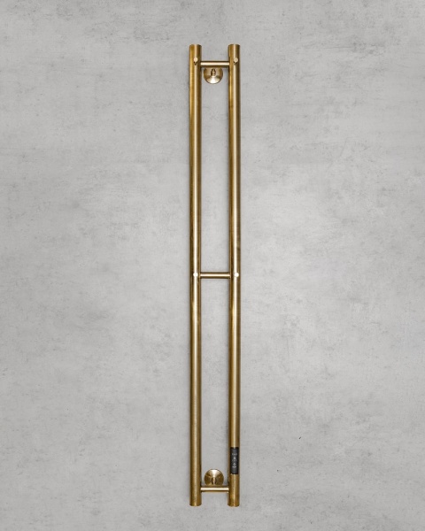 Полотенцесушитель электрический Chromix Kassel 10x120 П3 Br с сухим теном и крючками Полотенцесушитель электрический Chromix Kassel 10x120 П3 Br с сухим теном и крючками