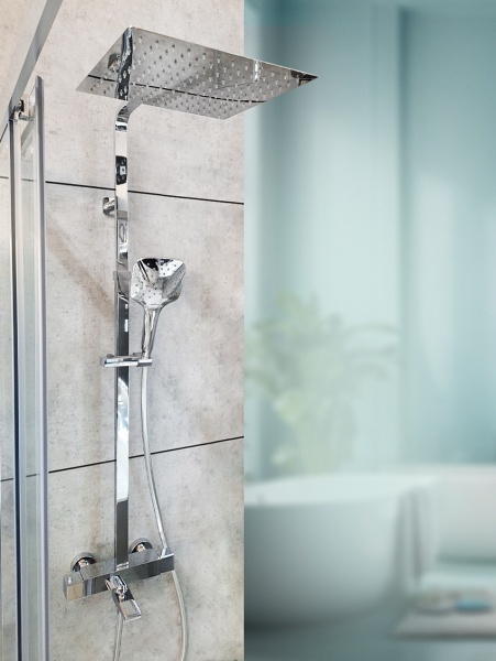 Душевая система с термостатом AltroBagno Cascata 030401 Cr Душевая система с термостатом AltroBagno Cascata 030401 Cr