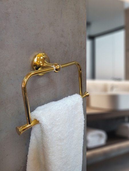 Полотенцедержатель AltroBagno Corposo 081312 Or Полотенцедержатель AltroBagno Corposo 081312 Or