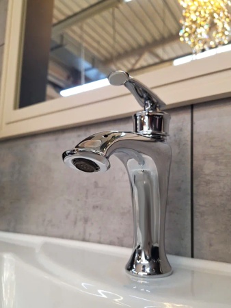 Смеситель для раковины AltroBagno Beatrice 0112 Cr