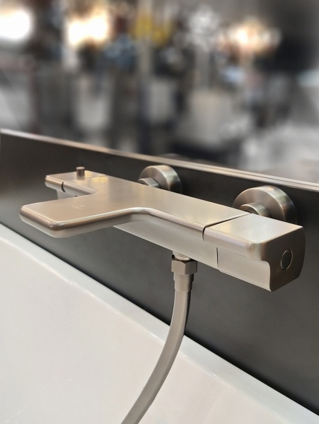 Смеситель для ванны AltroBagno Lamberto 0224 GrMt Смеситель для ванны AltroBagno Lamberto 0224 GrMt