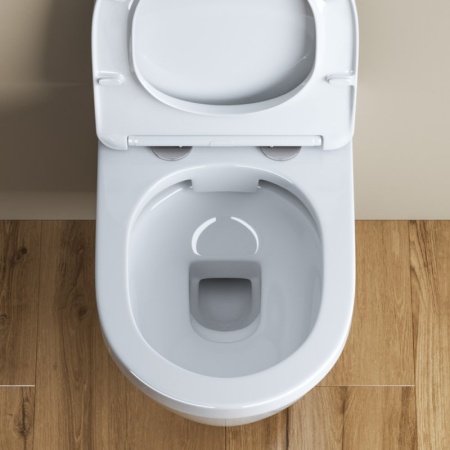 Унитаз подвесной безободковый с сиденьем BelBagno LOTO BB070CHR/SC Унитаз подвесной безободковый с сиденьем BelBagno LOTO BB070CHR/SC