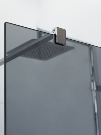 Душевая перегородка с односторонним входом, стекло прозрачное, профиль чёрный, 700x1950 мм CEZARES L