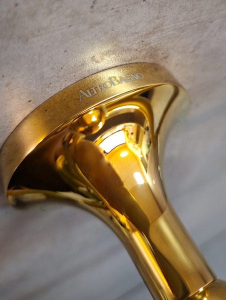 Полотенцедержатель AltroBagno Corposo 081312 Or Полотенцедержатель AltroBagno Corposo 081312 Or