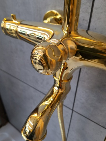 Душевая система с термостатом AltroBagno Beatrice 030404 Or