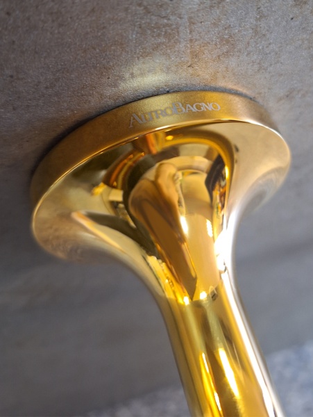 Полотенцедержатель 600 AltroBagno Corposo 081314 Or Полотенцедержатель 600 AltroBagno Corposo 081314 Or