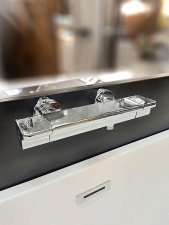 Смеситель для душа с термостатом AltroBagno Lamberto 030501 Cr Смеситель для душа с термостатом AltroBagno Lamberto 030501 Cr