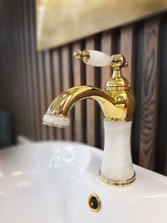 Смеситель для раковины AltroBagno Opera 0118 OrGi